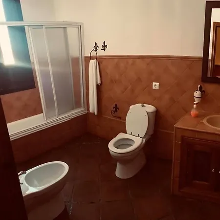Casa Rural La Valerosa Pensión *